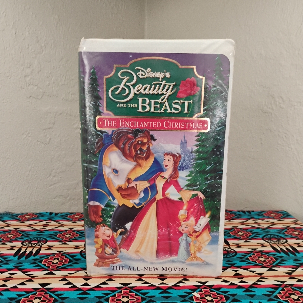 Disney's Beauty and the Beast The Enchanted Christmas